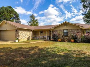 416 Ridgeway Cir, Hallsville, TX 75650