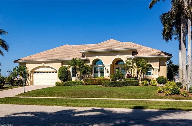1st image of 533 Tigertail Ct