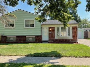 15647 Isabelle St, Romulus, MI 48174
