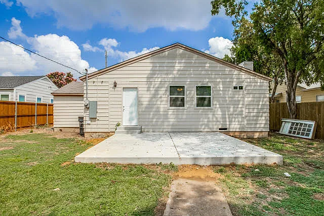 3324 Inwood Rd — Photo 10