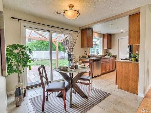 Dining room and exit to backyard