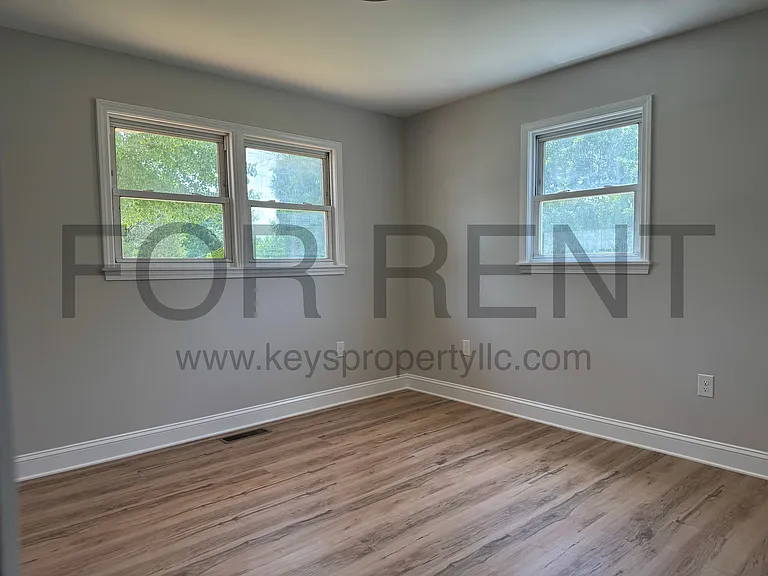 31647 Pinewood Dr — Photo 19