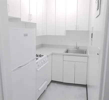 Rented by Compass | media 3