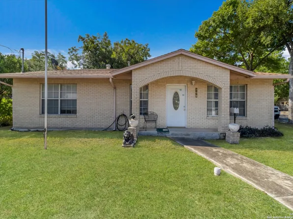 202 Parchman, San Antonio, TX 78214