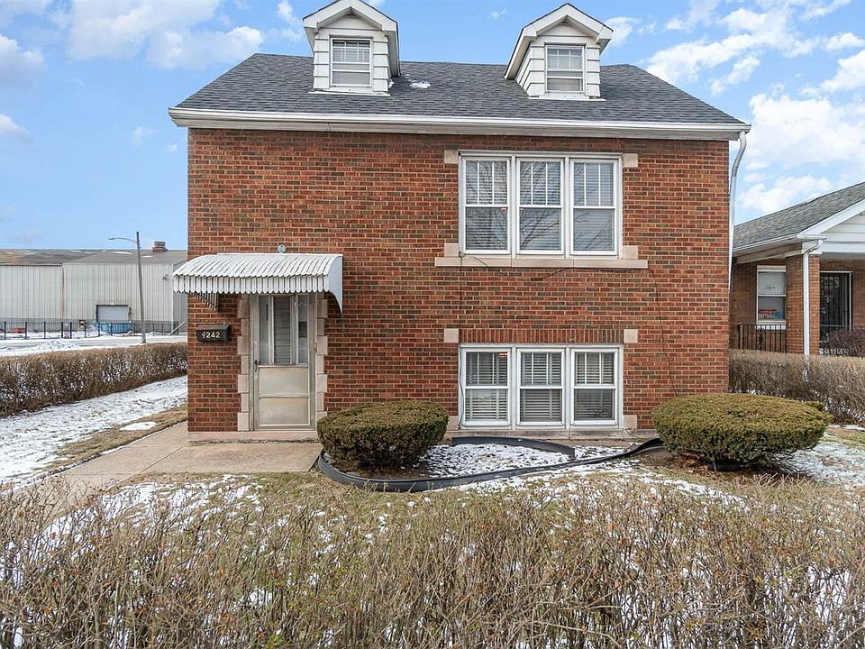 1st image of 4242 Euclid Ave