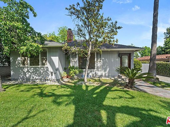 4th image of 4818 La Canada Blvd