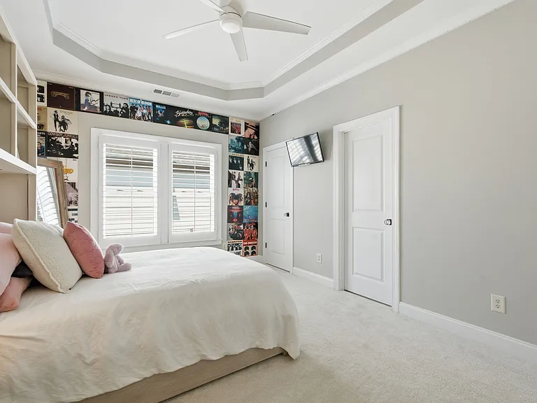 5451 Autumn Flame Dr NE — Photo 42