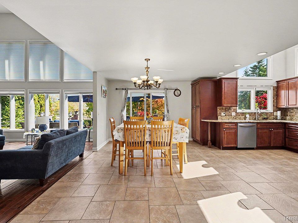40540 Emerald Ln E, photo 10