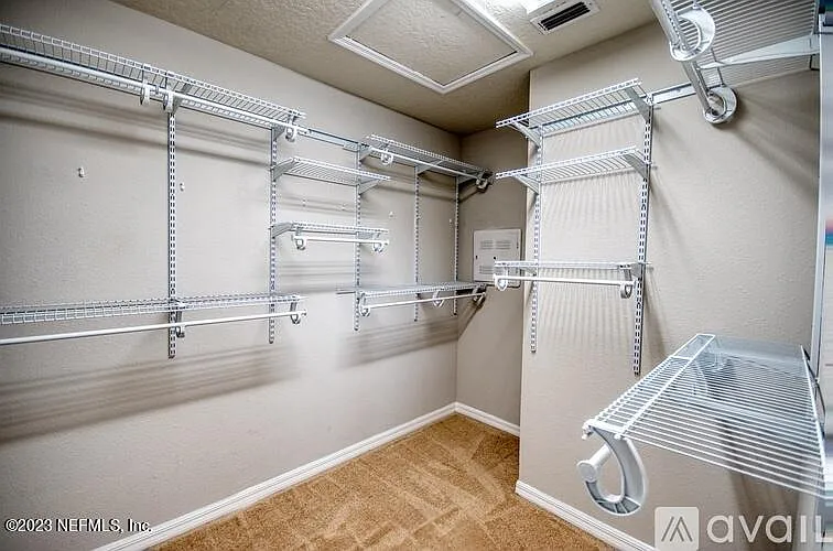 7030 Berrybrook Dr — Photo 17