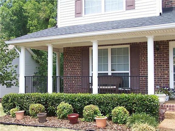 2nd image of 2924 Burtonwood Dr