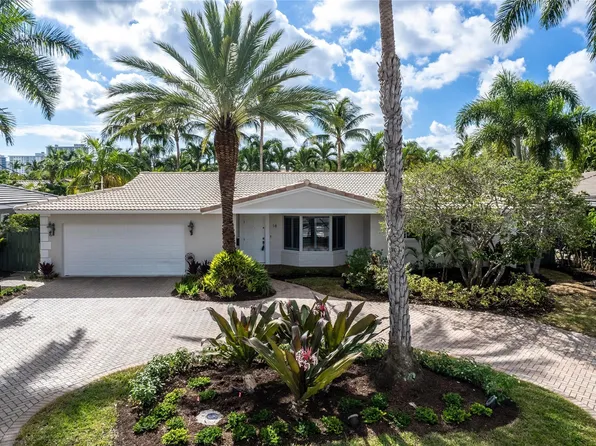 18 Fort Royal Isle, Fort Lauderdale, FL 33308