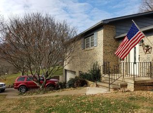 237 Rolling Green Dr, Waynesville, NC 28786