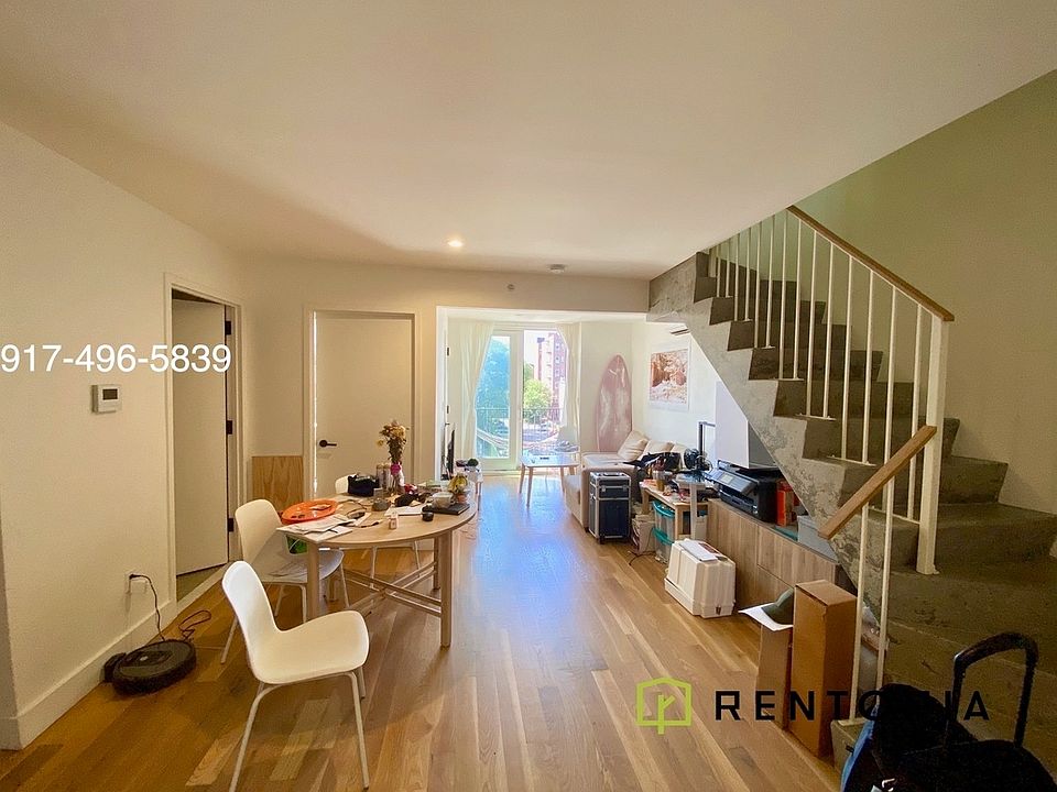 1st image of 10 Lexington Ave #4GG