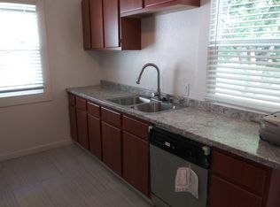 4942 12th Ave, Sacramento, CA 95820