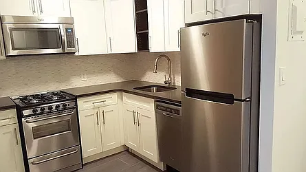 Rented by W Brothers Brokerage LLC