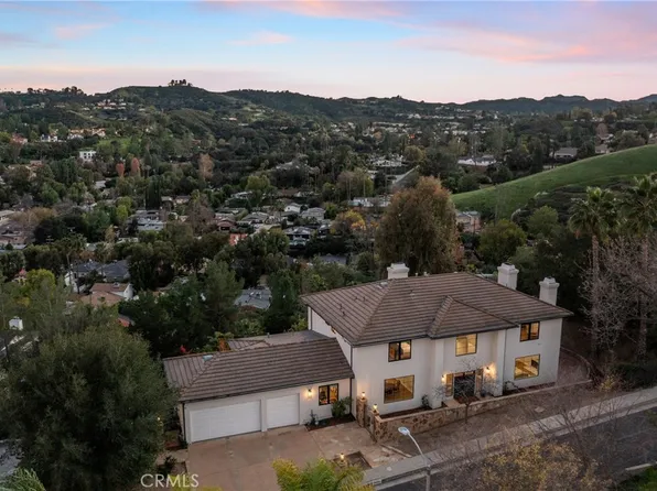 22248 Dumetz Rd, Woodland Hills, CA 91364