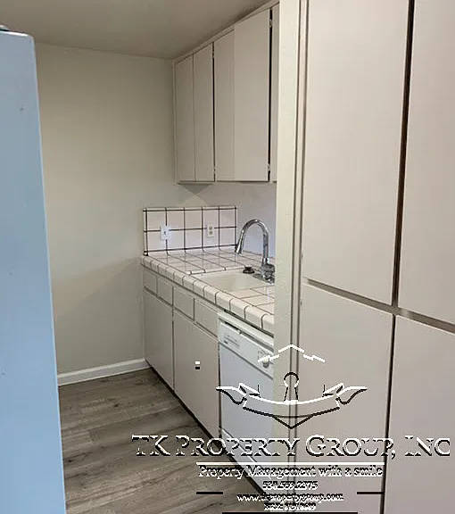 108 Ophir St #F — Photo 1