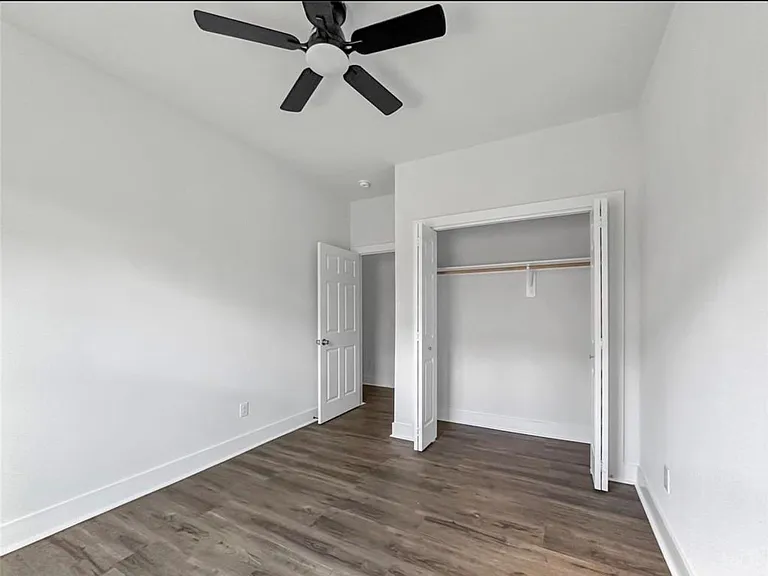 6010 Bobby Burns St #B — Photo 16