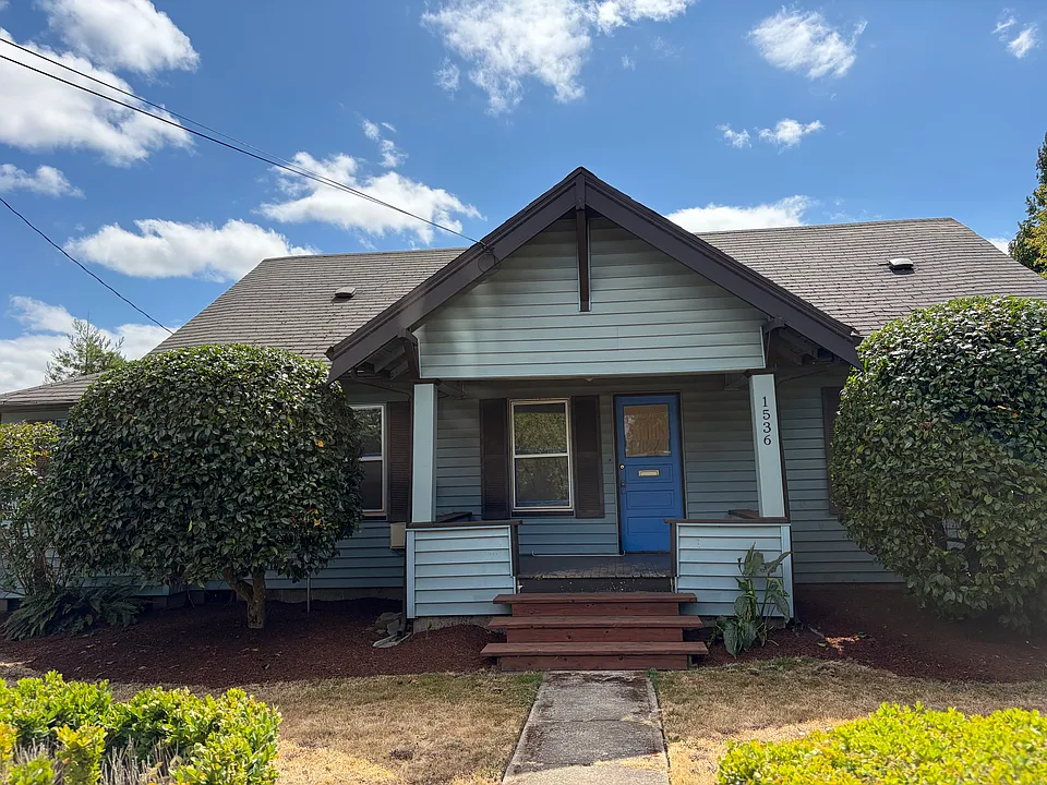 1536 NE 10th Ave