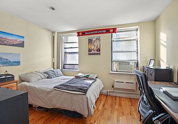 3rd image of 259 E 33rd St APT 4