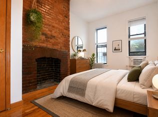 246 N 5th St APT 1R, Brooklyn, NY 11211