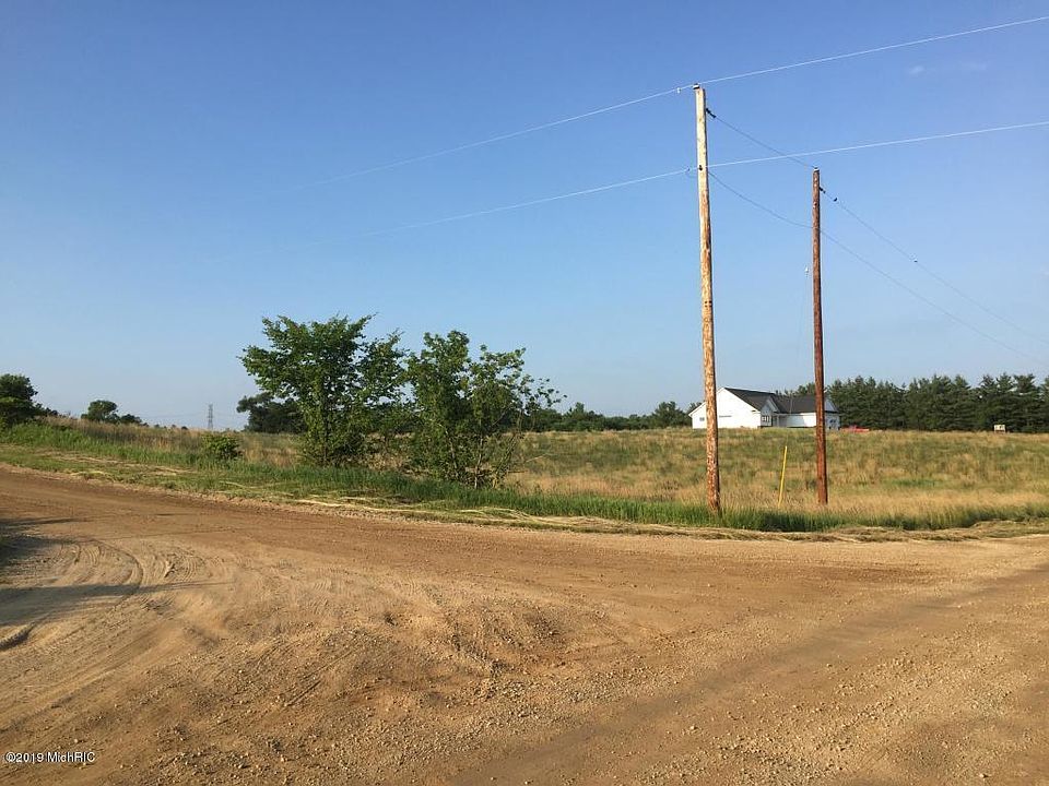 2nd image of 1593 146th Ave