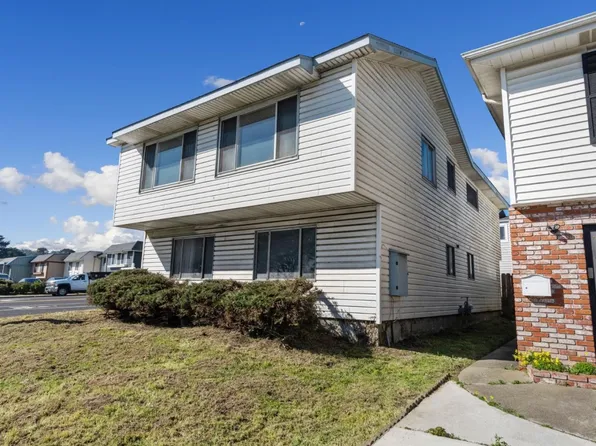 780 King Dr, Daly City, CA 94015