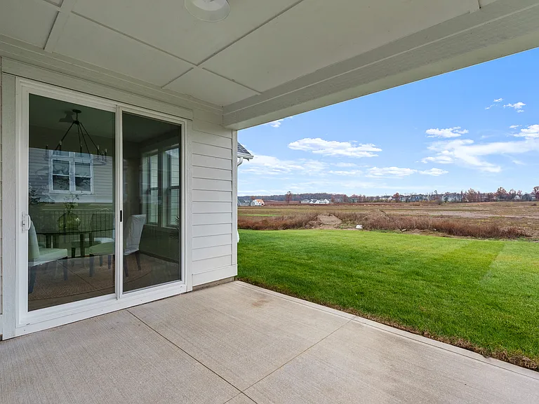 8866 Coe Dr — Photo 34