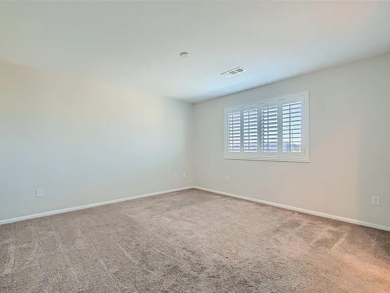 17 Pivot Ave — Photo 17