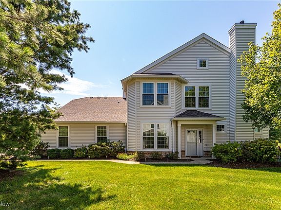 2nd image of 33252 Fairport Dr