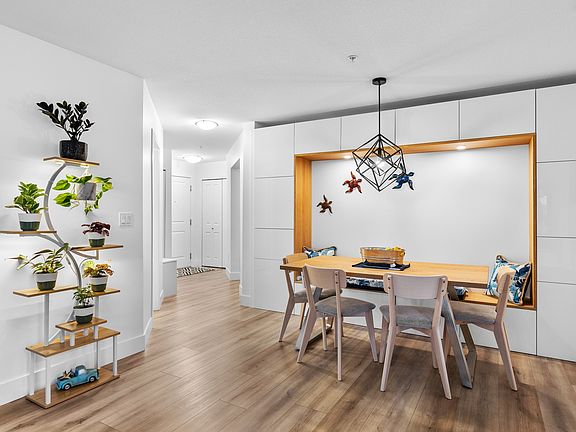 3rd image of 555 Yates Rd #115