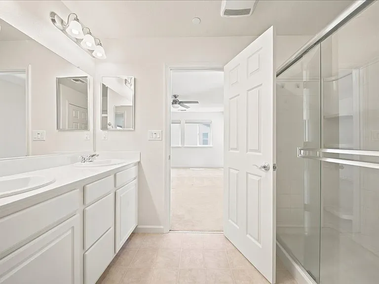 15 Bannock Glen Pl — Photo 23