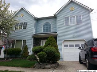 100 Perry St, Keyport, NJ 07735