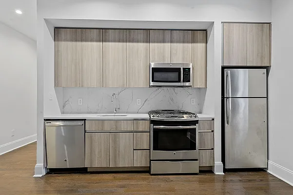 Rented by ACG Property Management LLC | media 17