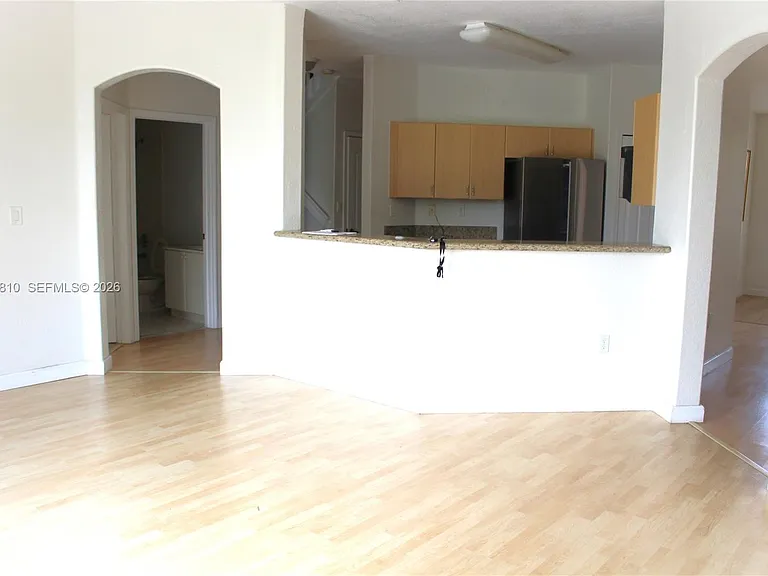 11375 NW 77th Ln #11375 — Photo 3
