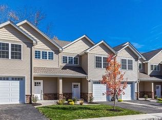 73 Pawnee Ave, Rockaway, NJ 07866