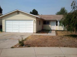 1054 W Fairwood Ct, Meridian, ID 83646
