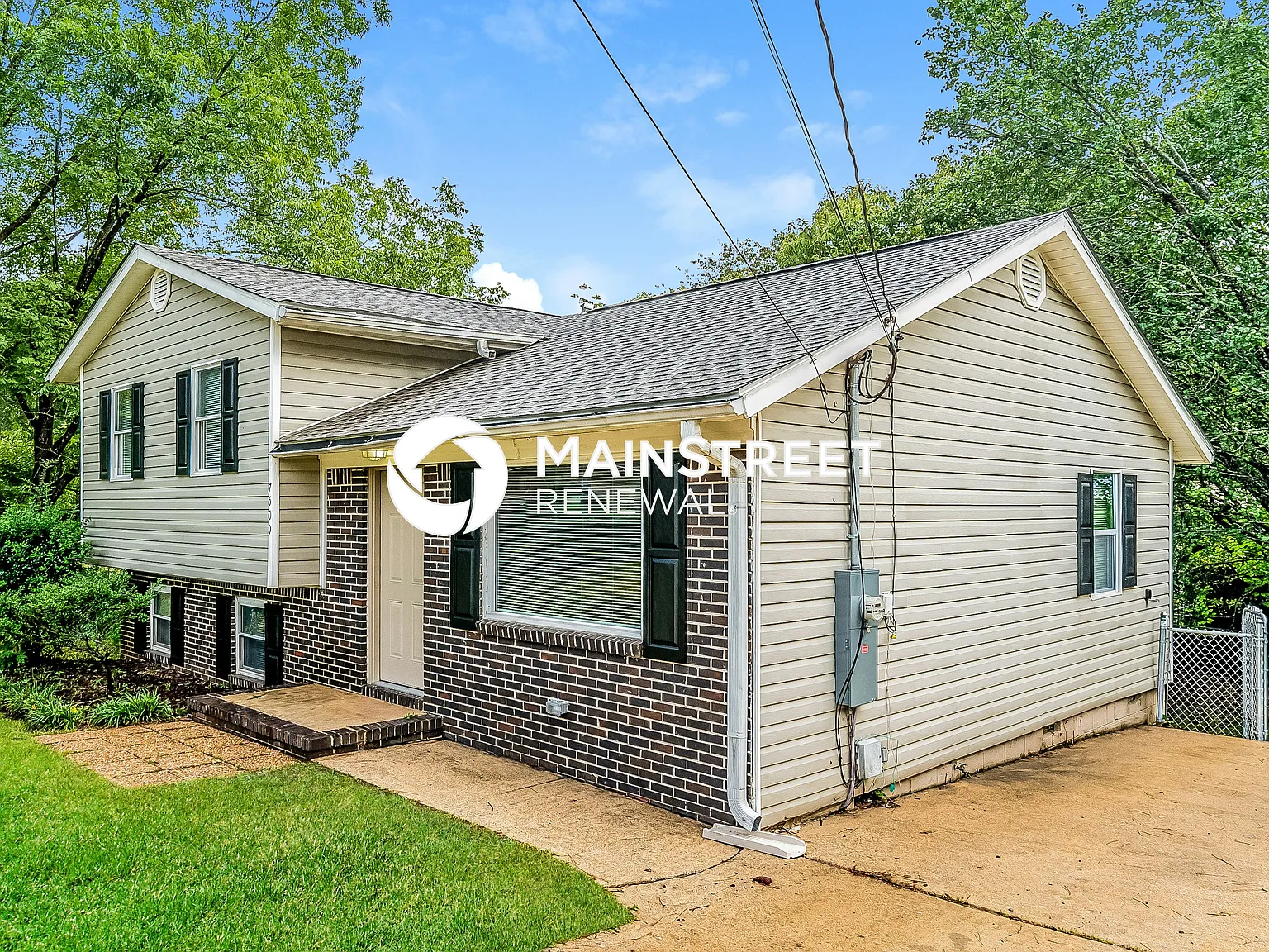 7509 Faye St — Photo 4