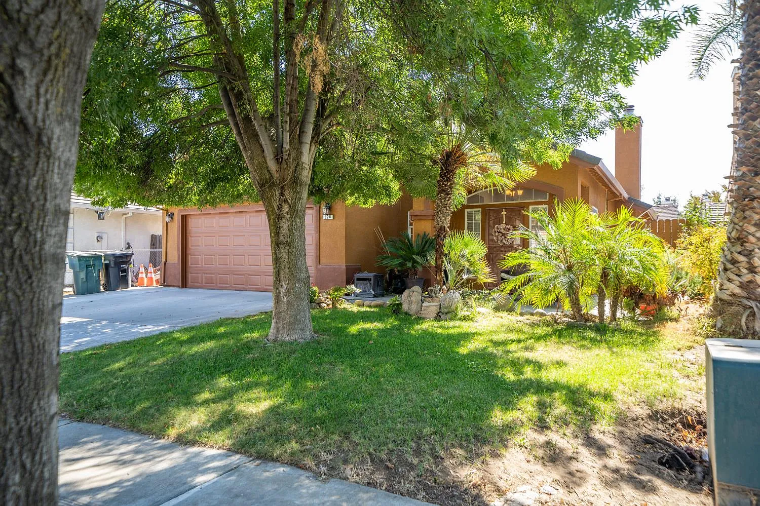 926 Alcoy Dr photo 1