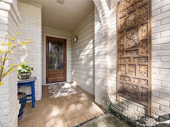 4th image of 206 Nautilus Ave