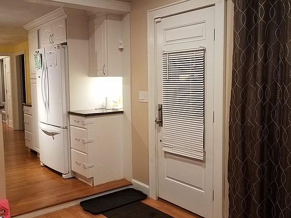 4th image of 21 Mount Pleasant Dr