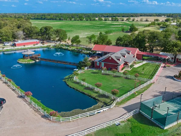 3091 Interstate Highway 30 W, Caddo Mills, TX 75135