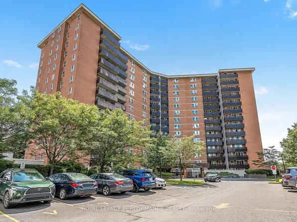 2000 Jasmine Cres #1406, Ottawa, ON K1J 8K4