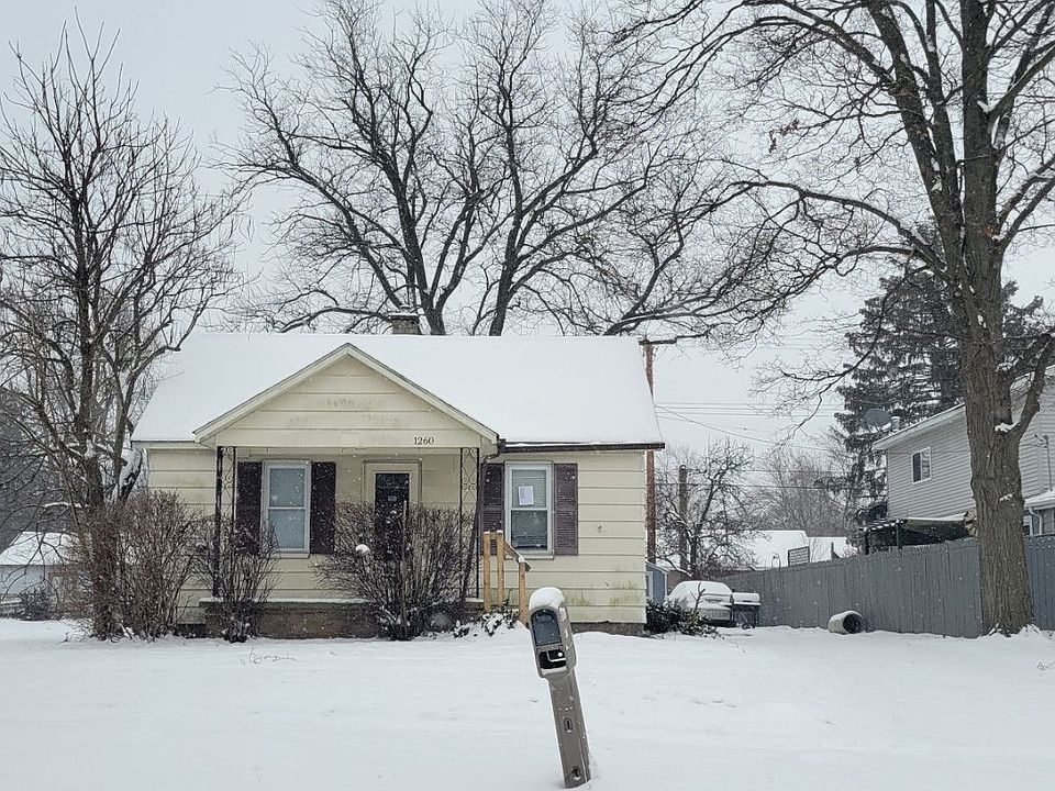 1st image of 1260 E Forest Ave