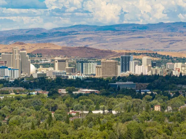3820 N Folsom Dr, Reno, NV 89509