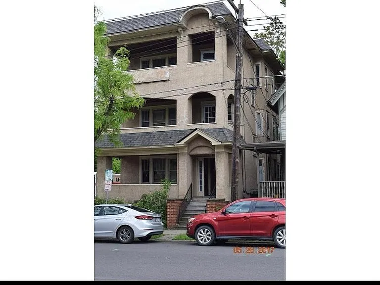 11 North St — Photo 9