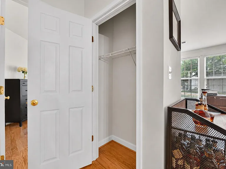 43081 Zander Ter — Photo 36