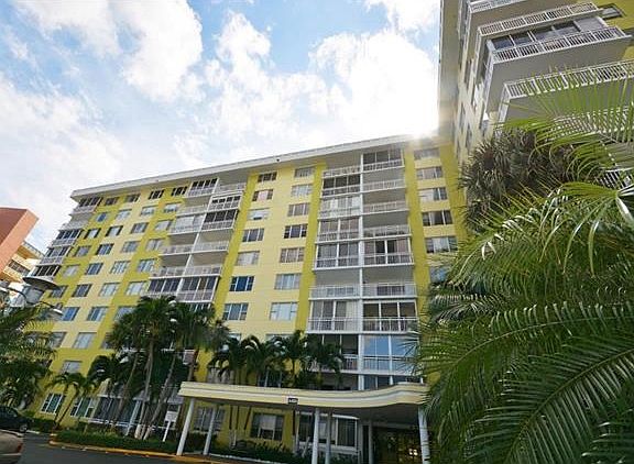 5th image of 4400 Hillcrest Dr APT 508