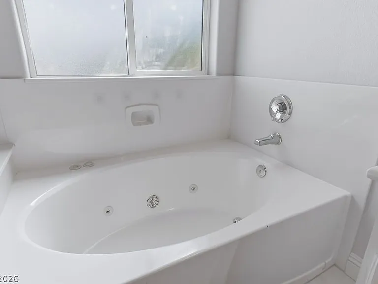 11209 Dell Cliffs Ct — Photo 24