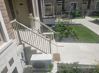 39 Honeycrisp Cres #81, Vaughan, ON L4K 0N7